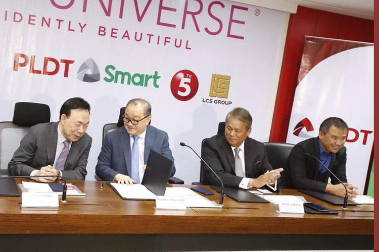 65th Miss Universe Contract Signing