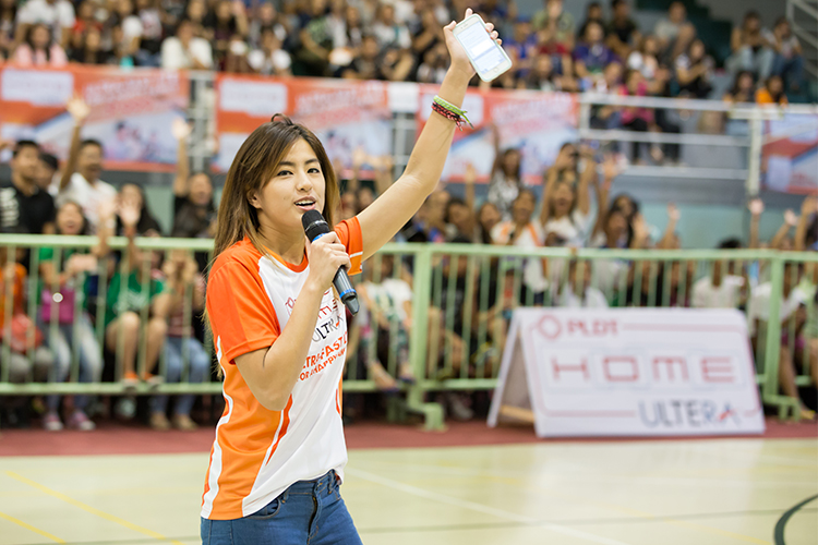 Ateneo Lady Eagles volleyball standout Gretchen Ho ups the energy in the stadium with an inspirational speech