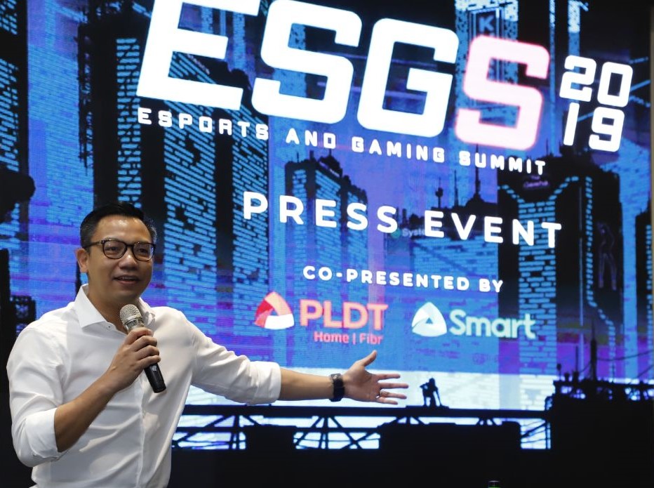 PLDT Home Fibr and Smart power the country’s biggest gaming convention