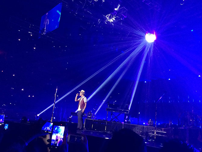 Bruno Mars performs at the Mall of Asia Arena