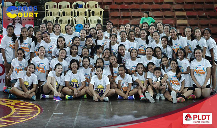 Alyssa Valdez Skills Camp at Southwestern University Cebu 2016
